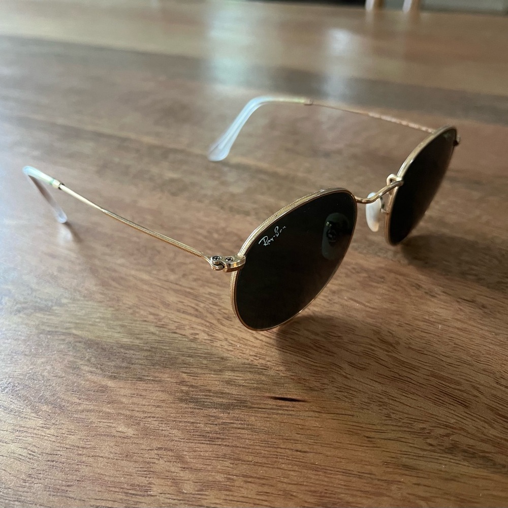 Ray-Ban Round Sunglasses